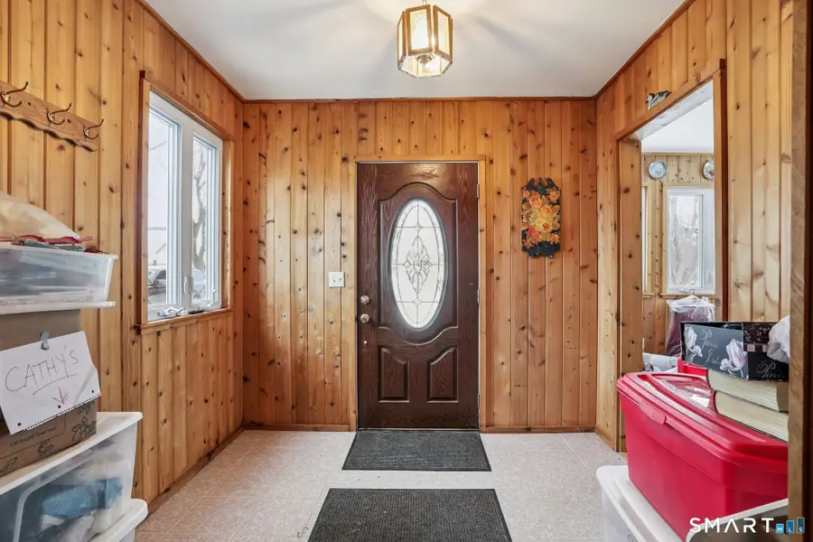 31 Valerie Lane, Danbury, CT 06811 - #2