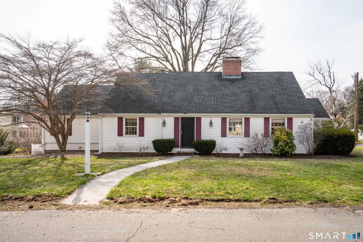 40 Glen Hollow, West Hartford, CT 06117 - #1