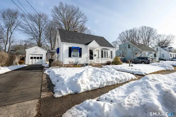 45 Westview Street, Hamden, CT 06514