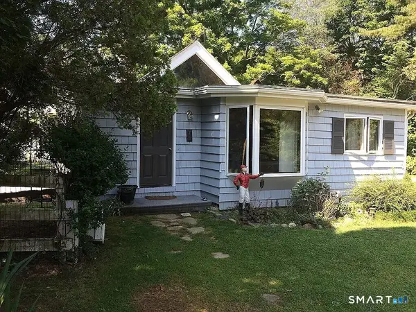 2581 Litchfield Road, Watertown, CT 06795