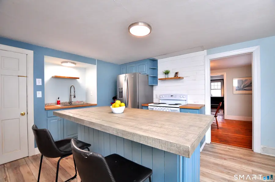 713 Thrall Avenue, Suffield, CT 06078 - #3