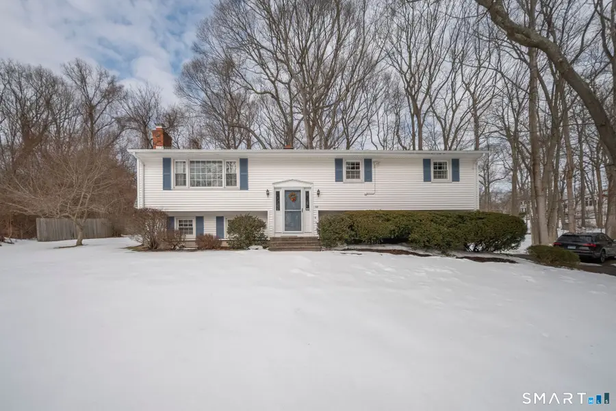 162 Yankee Peddler Path, Madison, CT 06443 - #2