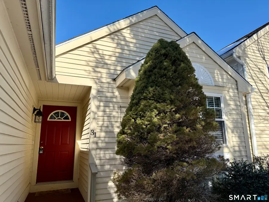 31 Greystone #31, Shelton, CT 06484 - #3
