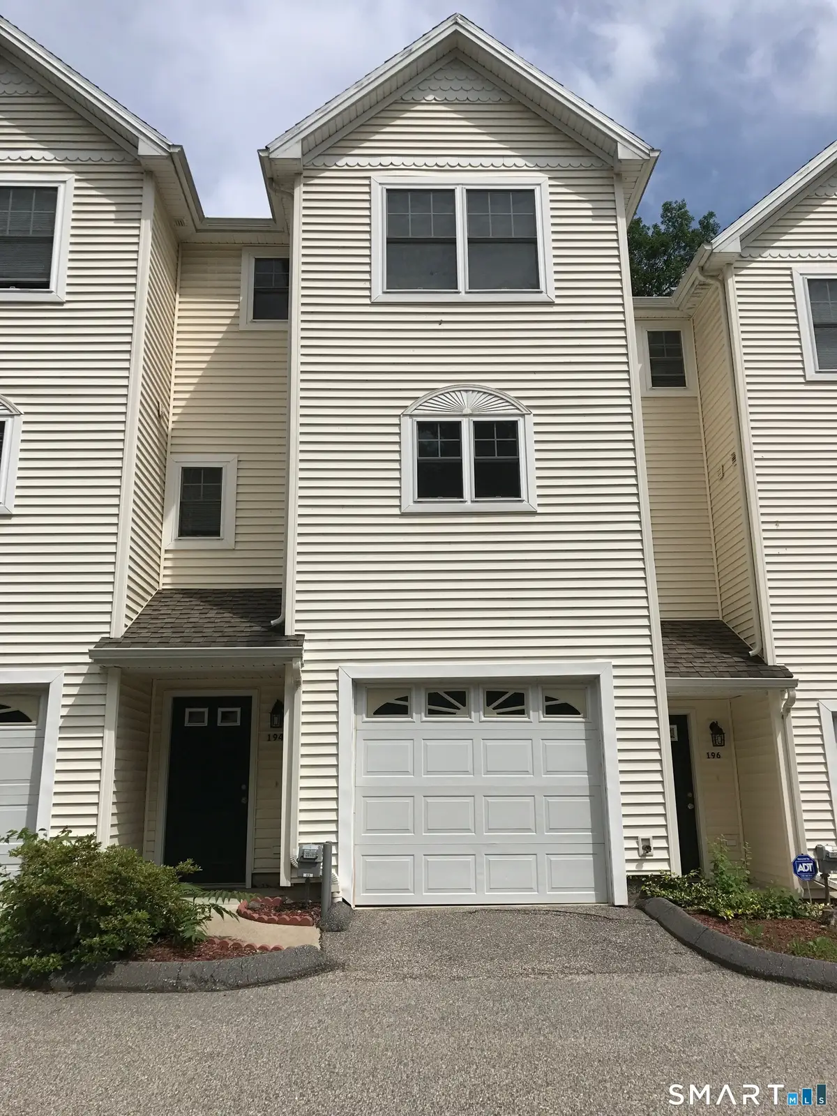 194 Summit Street, Norwich, CT 06360 - #1