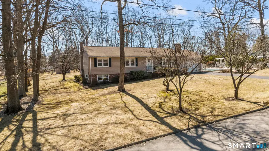 60 Quail Trail, Trumbull, CT 06611 - #3