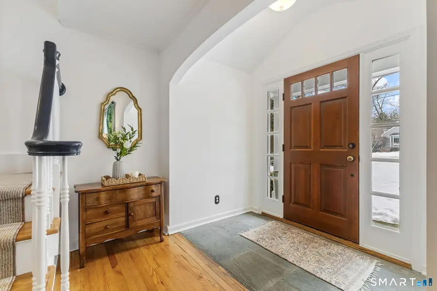 29 Richmond Drive, Darien, CT 06820 - #2