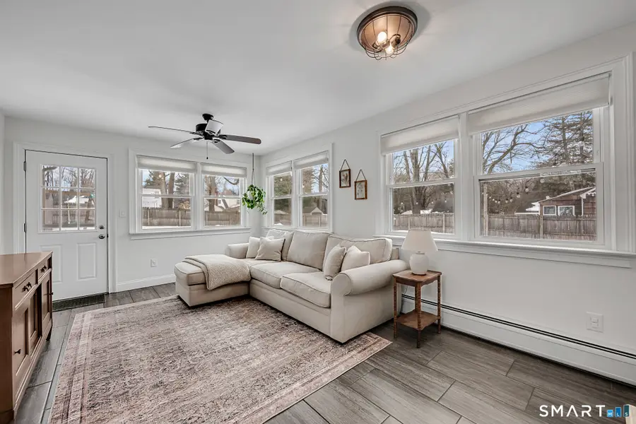 17 Whiteside Street, Newington, CT 06111 - #2