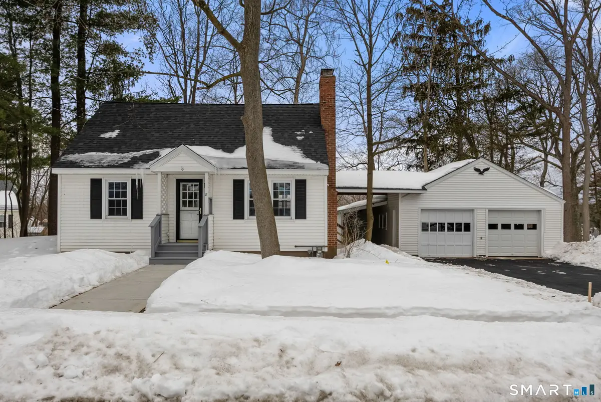 8 Hendee Road, Manchester, CT 06040 - #1