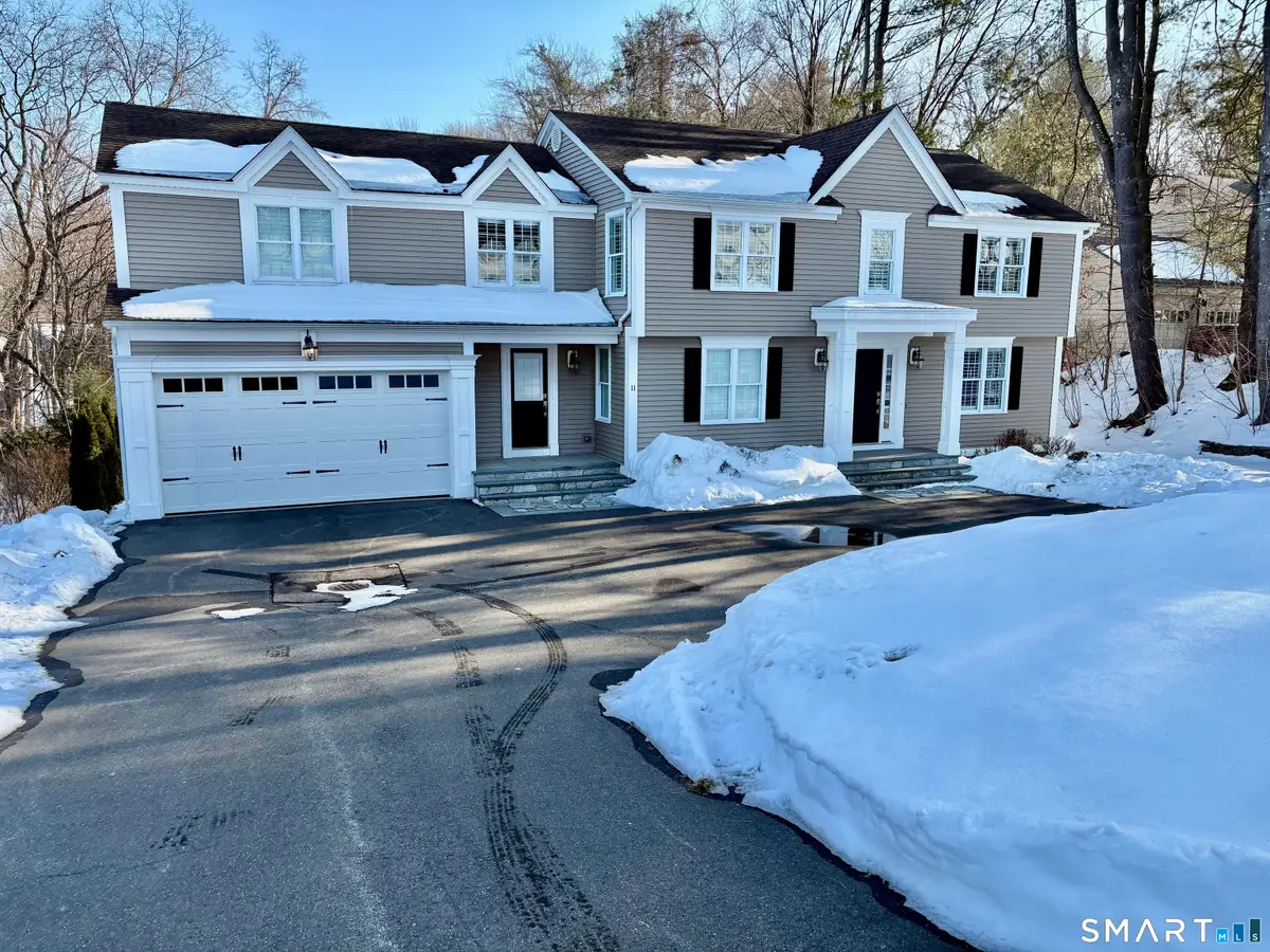 11 Forest Hills Drive, West Hartford, CT 06117 - #1