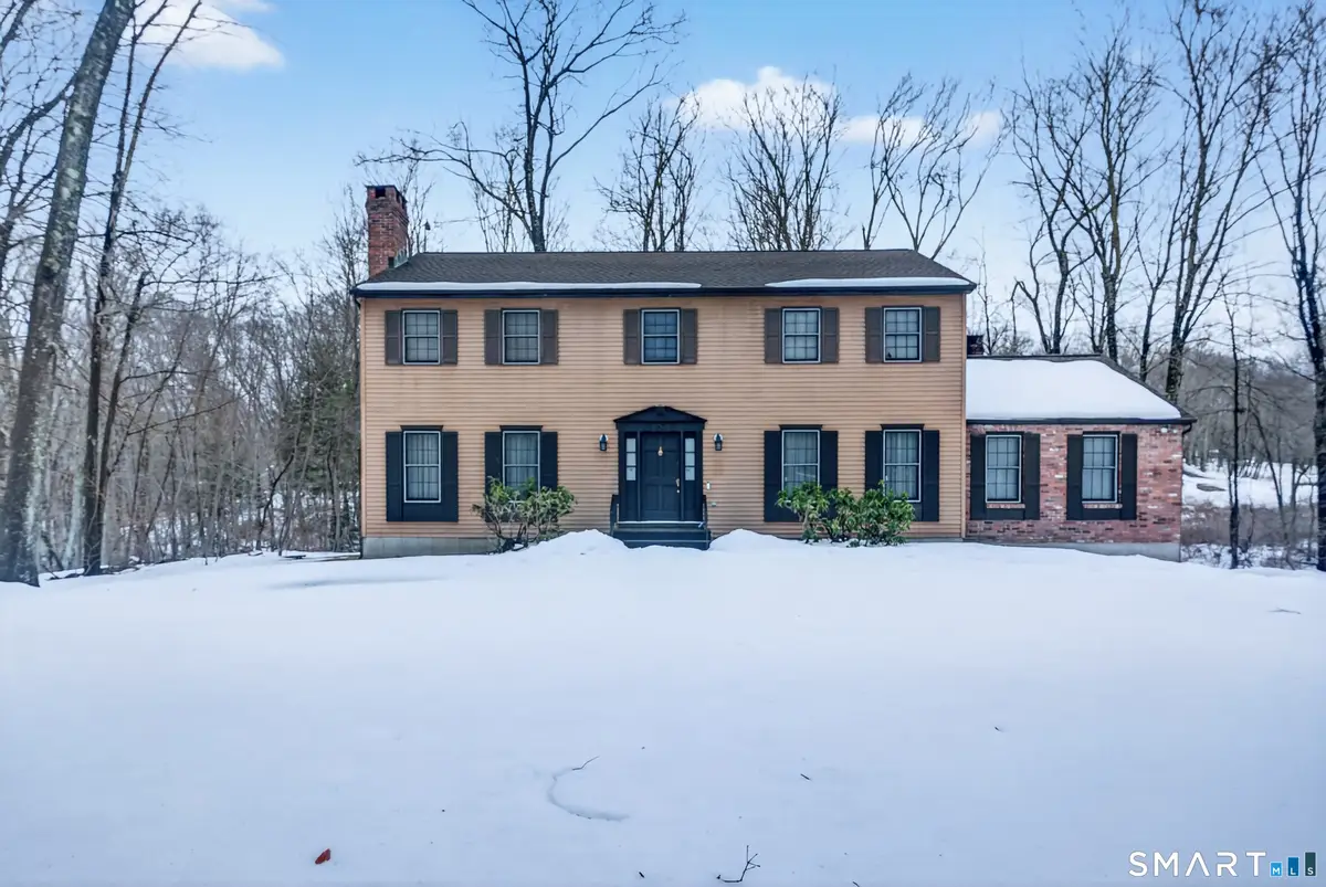 1 Dunsinane Road, Brookfield, CT 06804 - #1