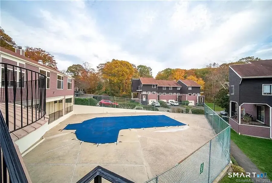 5 Stonegate Circle #F, Branford, CT 06405 - #3