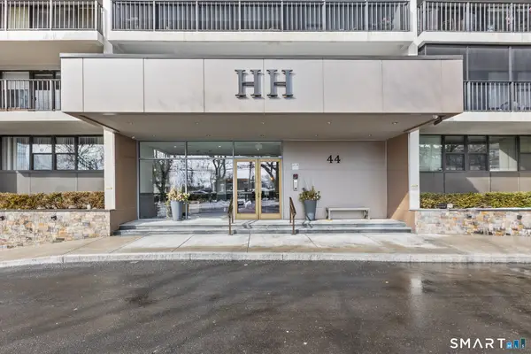 44 Strawberry Hill Avenue #APT 11N, Stamford, CT 06902