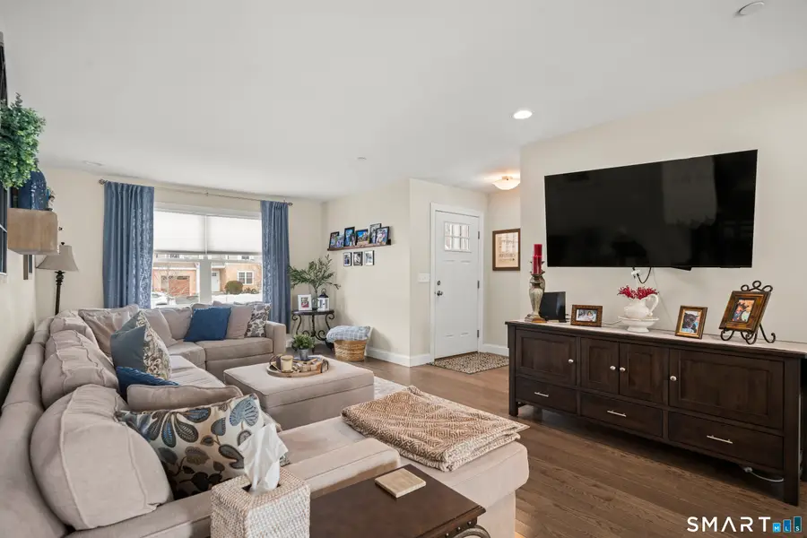 109 Old Village Circle, Windsor, CT 06095 - #2