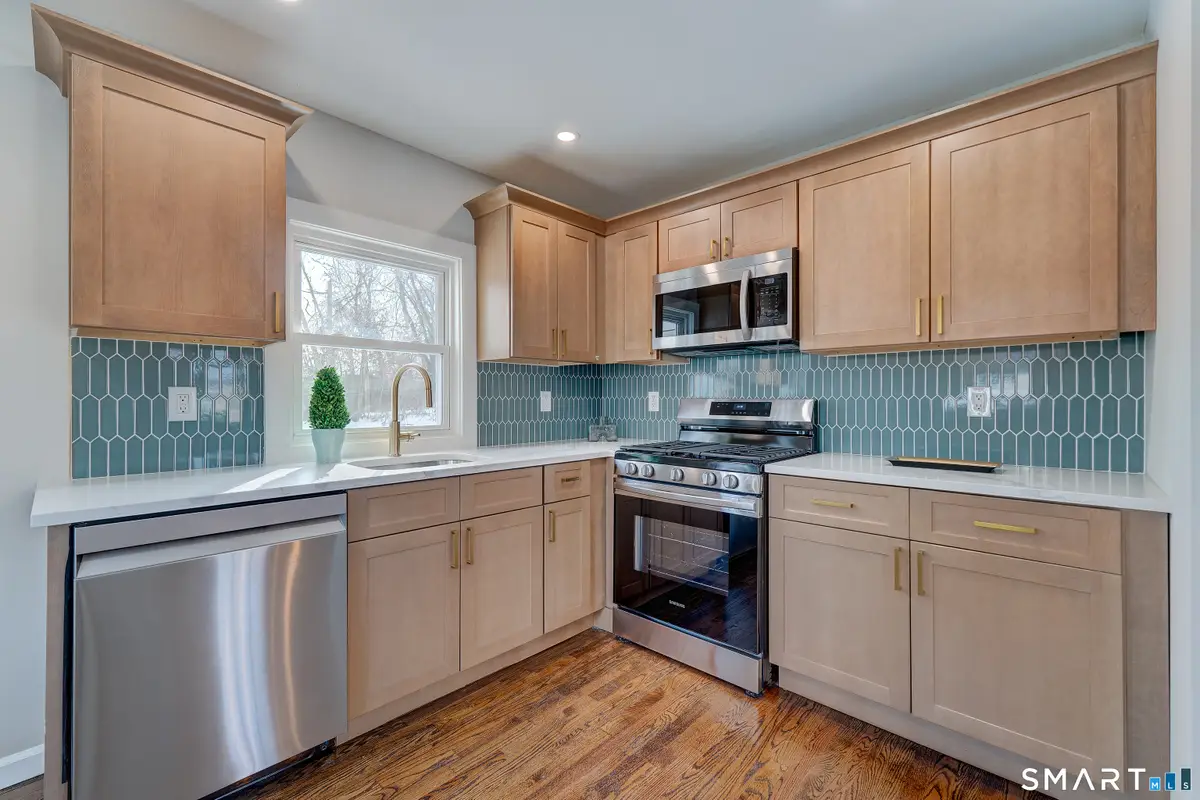 135 London Drive, Hamden, CT 06517 - #1