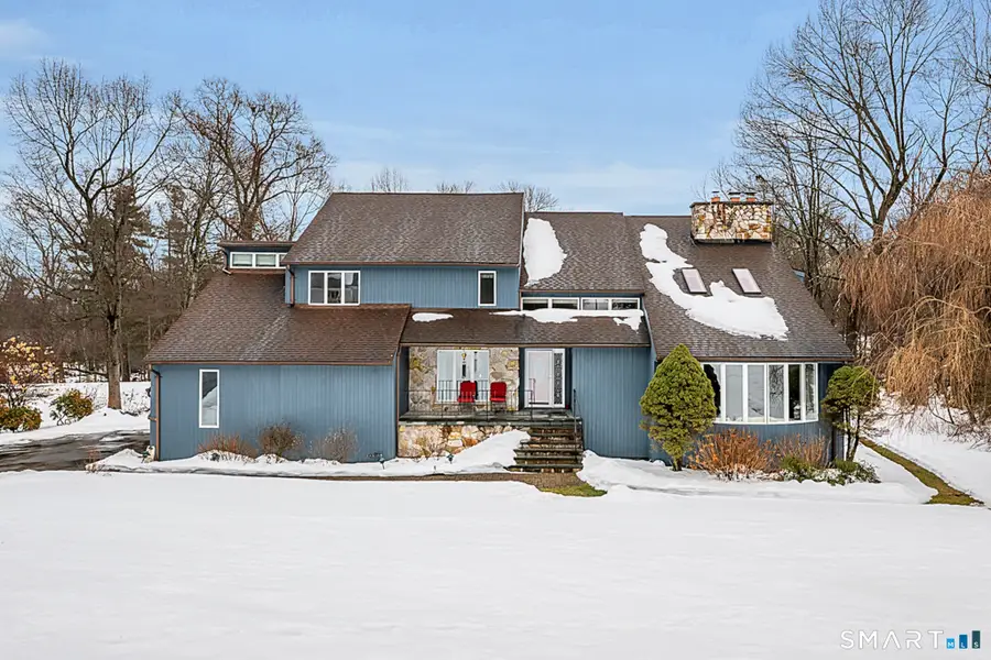 10 Canterbury Way, North Haven, CT 06473 - #2