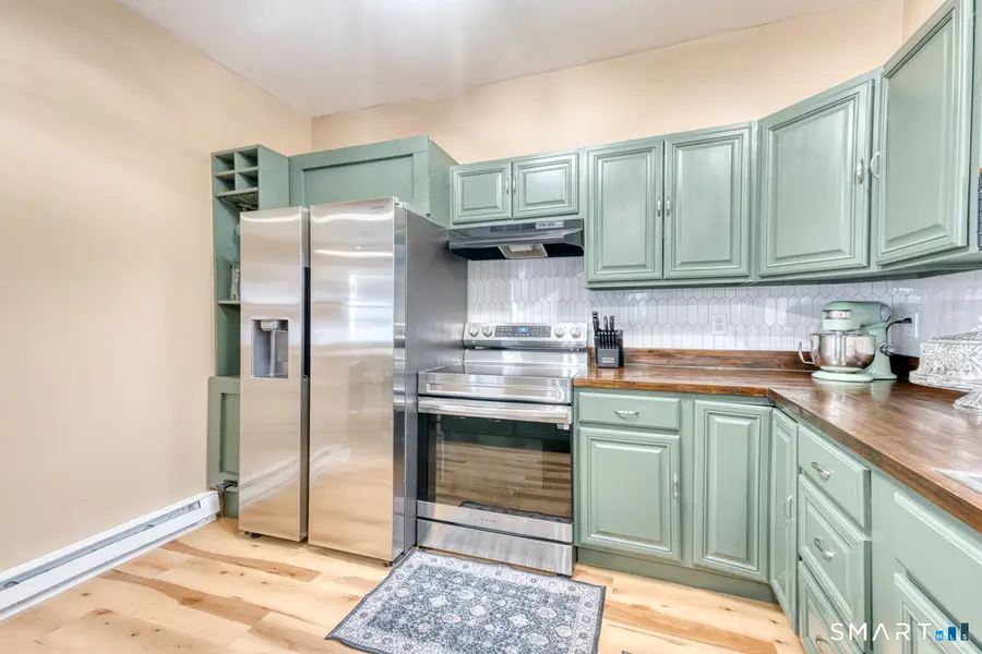 1 Young Street, East Hampton, CT 06424 - #3