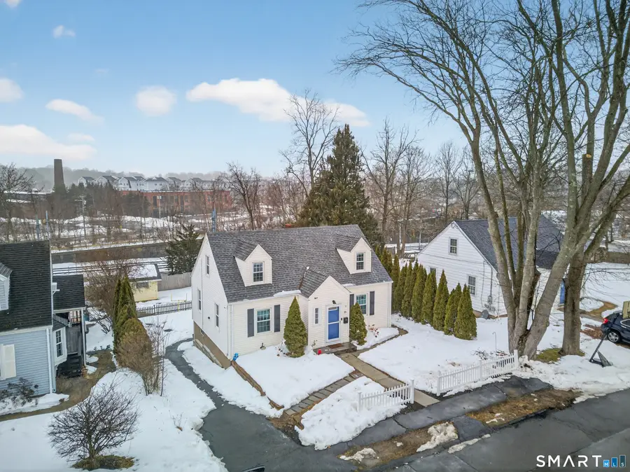 10 Hammer Place, Branford, CT 06405 - #3