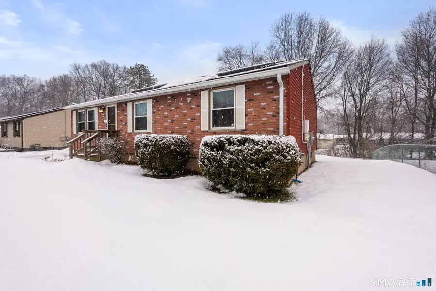 23 Farmstead Circle, Bloomfield, CT 06002 - #3