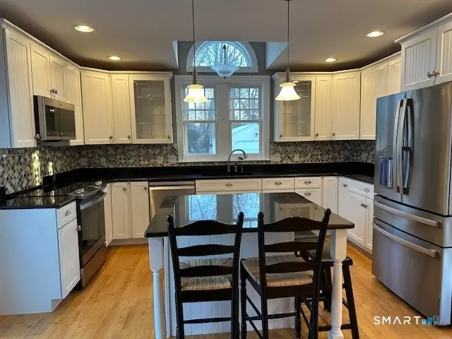 1 Fernwood Street, Wethersfield, CT 06109 - #3