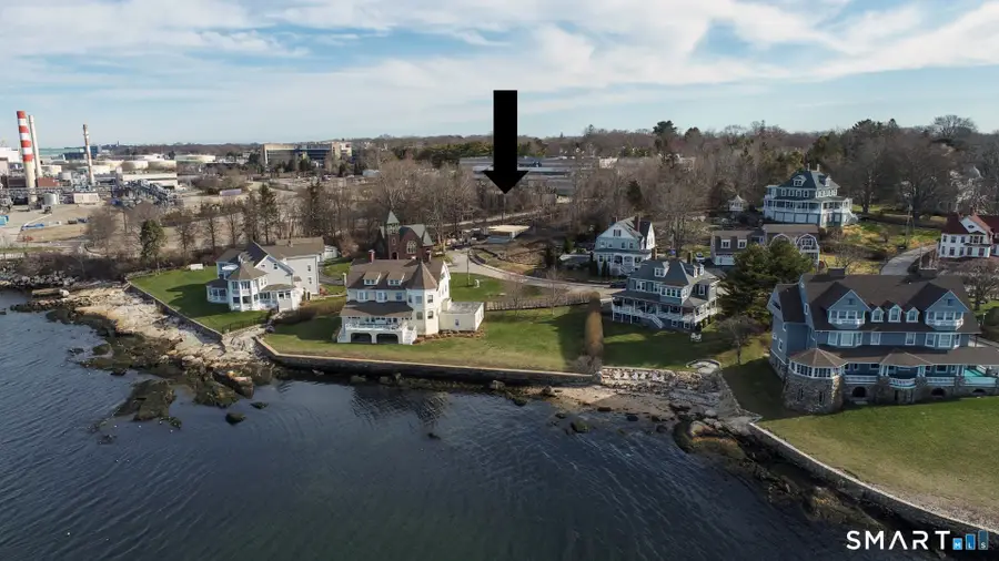 31 Circle Avenue, Groton, CT 06340 - #3