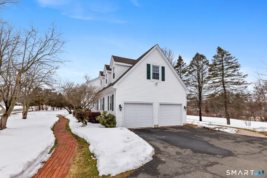 102 Orchard Hill Drive, Windsor Locks, CT 06096 - #3