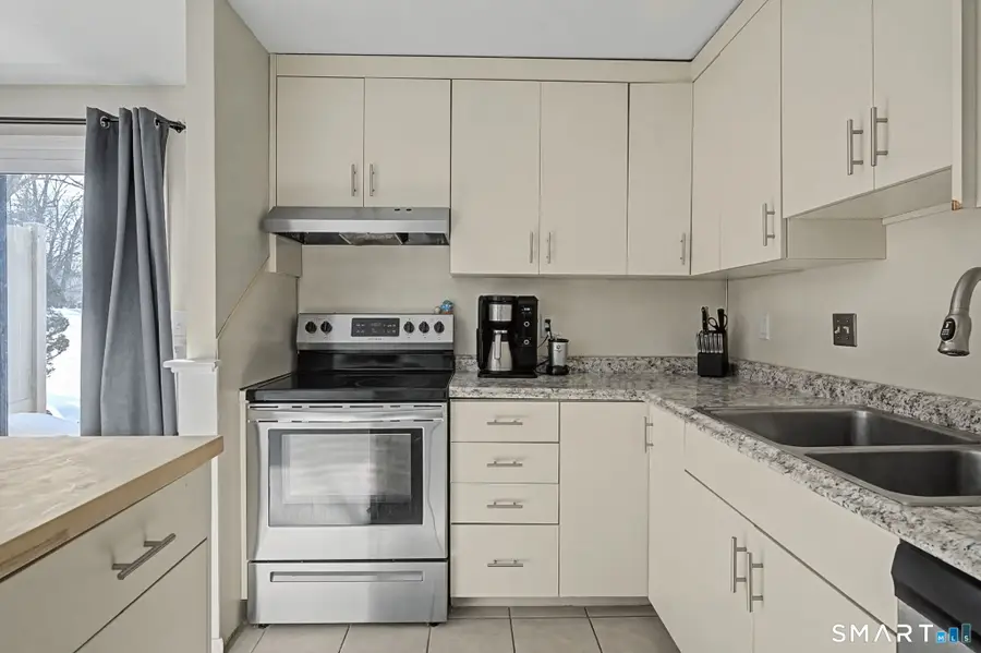 53 Coronado Drive #53, Newington, CT 06111 - #3