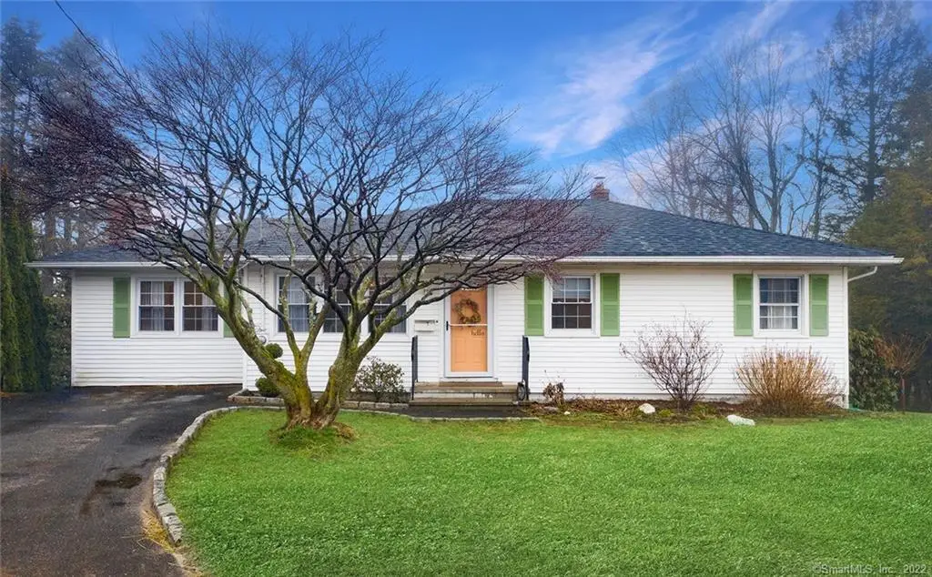 20 Grandview Avenue, Watertown, CT 06795 - #1