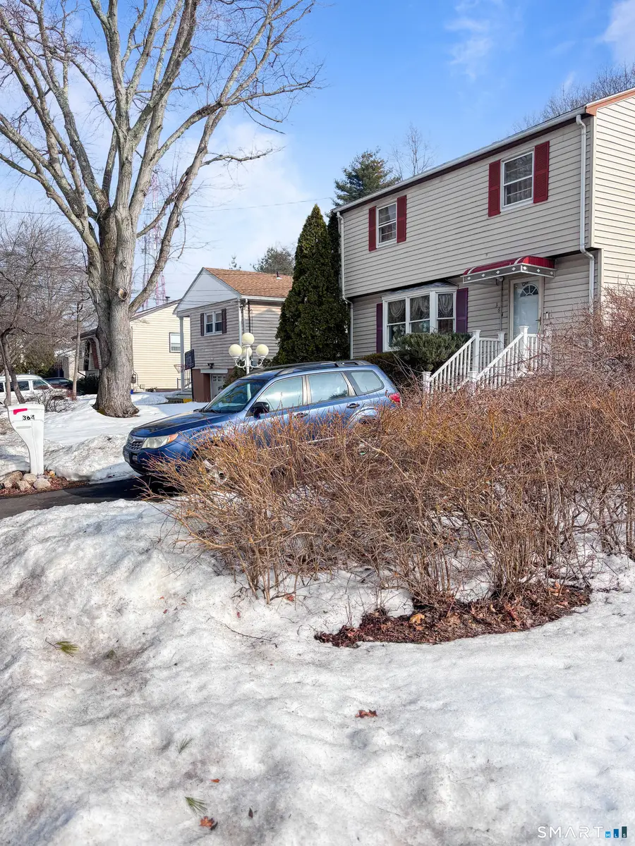 364 Griffin Avenue, Bridgeport, CT 06606 - #2