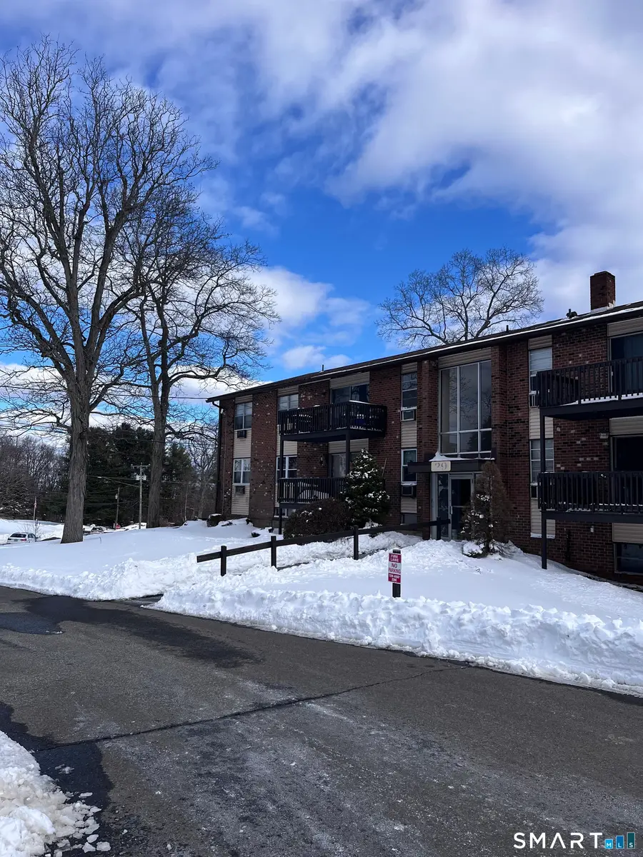 29 Balance Rock Road #APT 5, Seymour, CT 06483 - #2