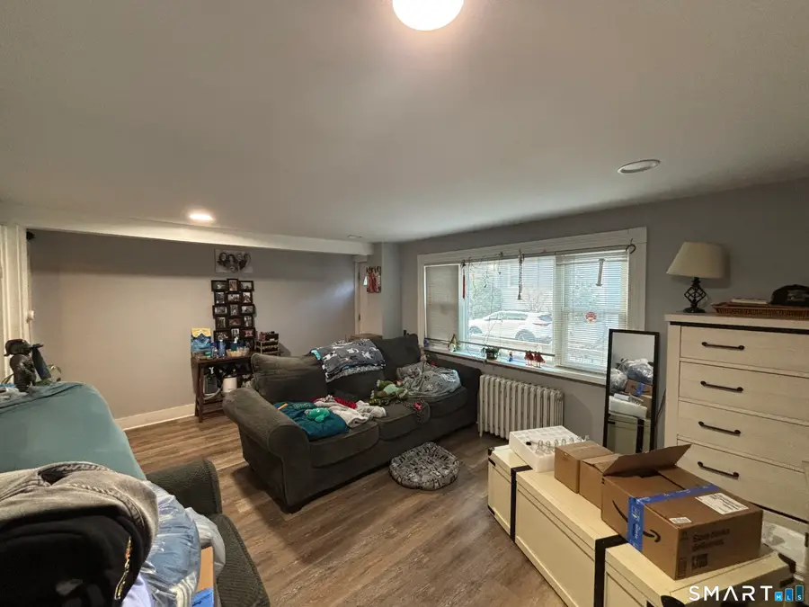 8 Jetland Place, Bridgeport, CT 06605 - #3