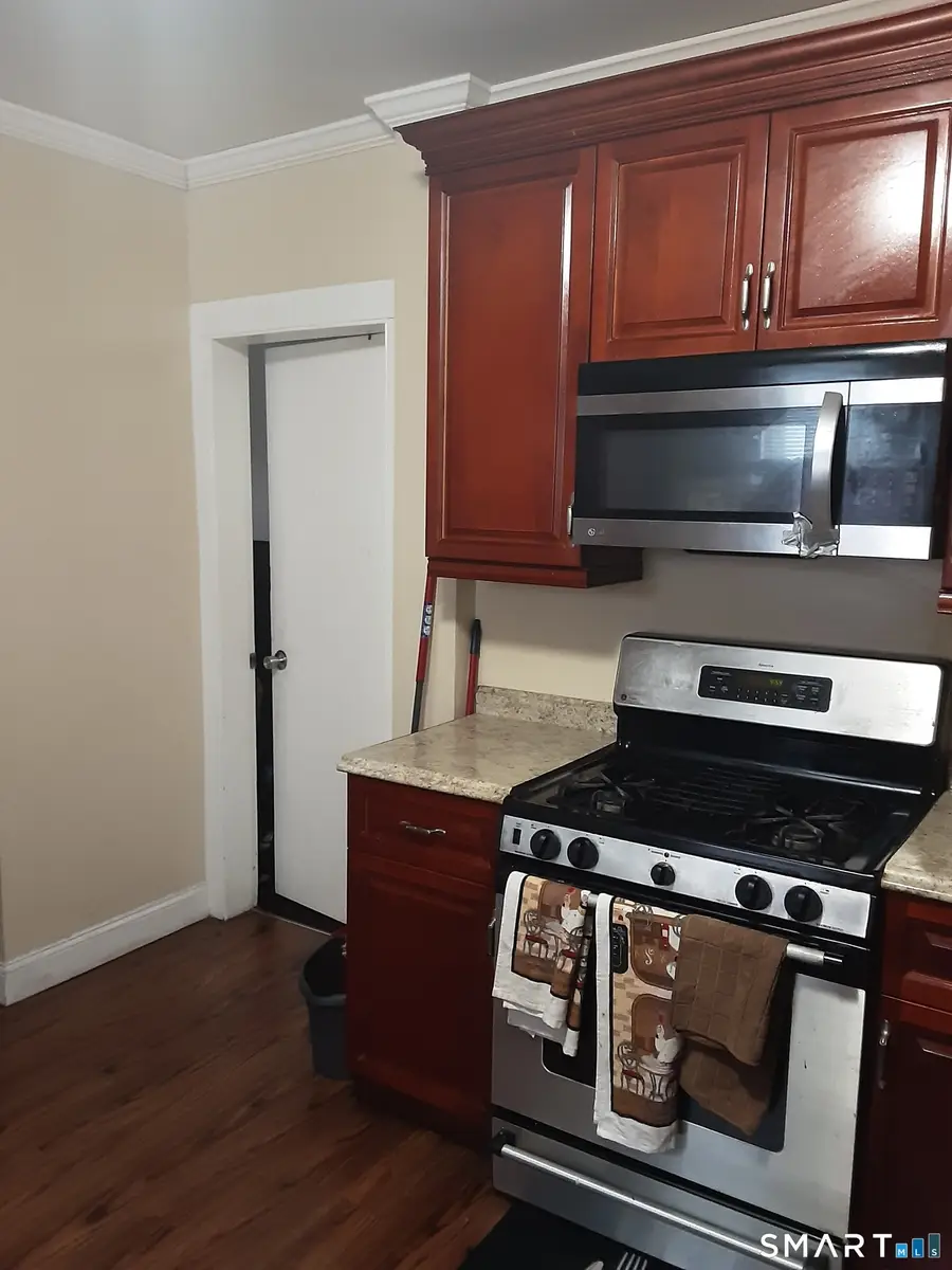 614-618 Bishop Avenue, Bridgeport, CT 06610 - #3