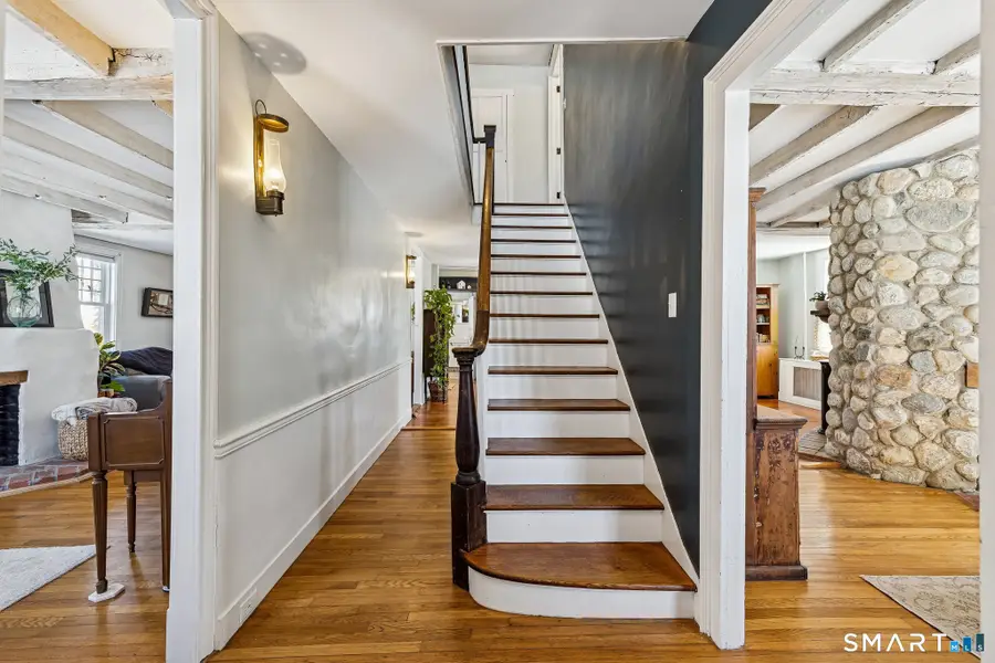 27 Park Place, East Haven, CT 06512 - #2