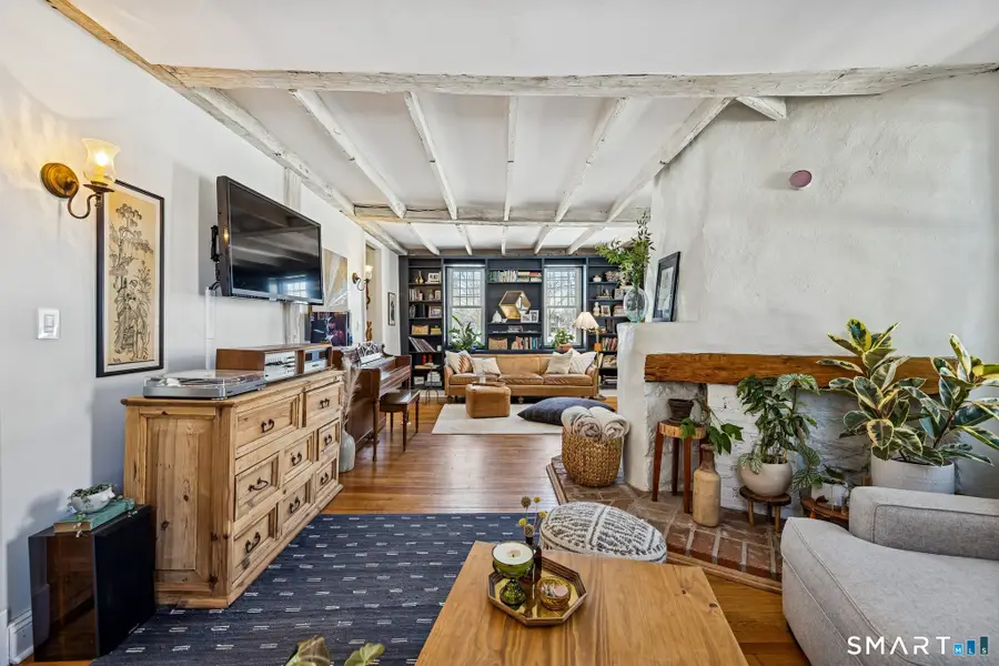 27 Park Place, East Haven, CT 06512 - #3