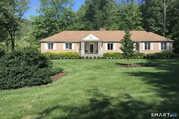 886 Maribou Court, Cheshire, CT 06410