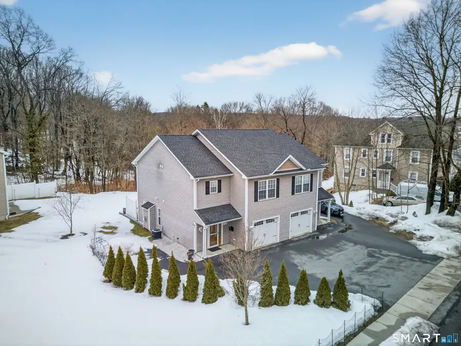 112 Woodruff Avenue #B, Watertown, CT 06795 - #2