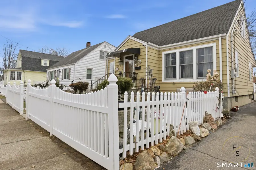 515 Birdseye Street, Stratford, CT 06615 - #3