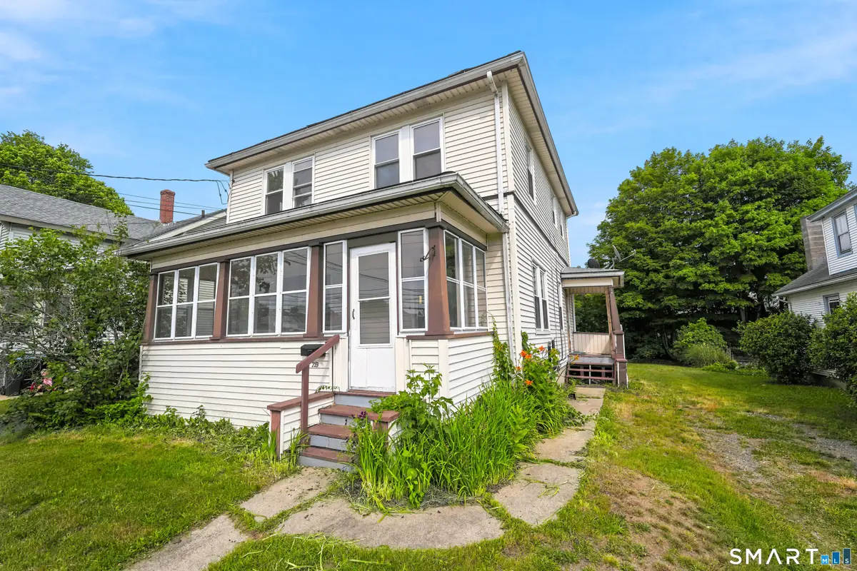 259 Church Street, Putnam, CT 06260 - #1