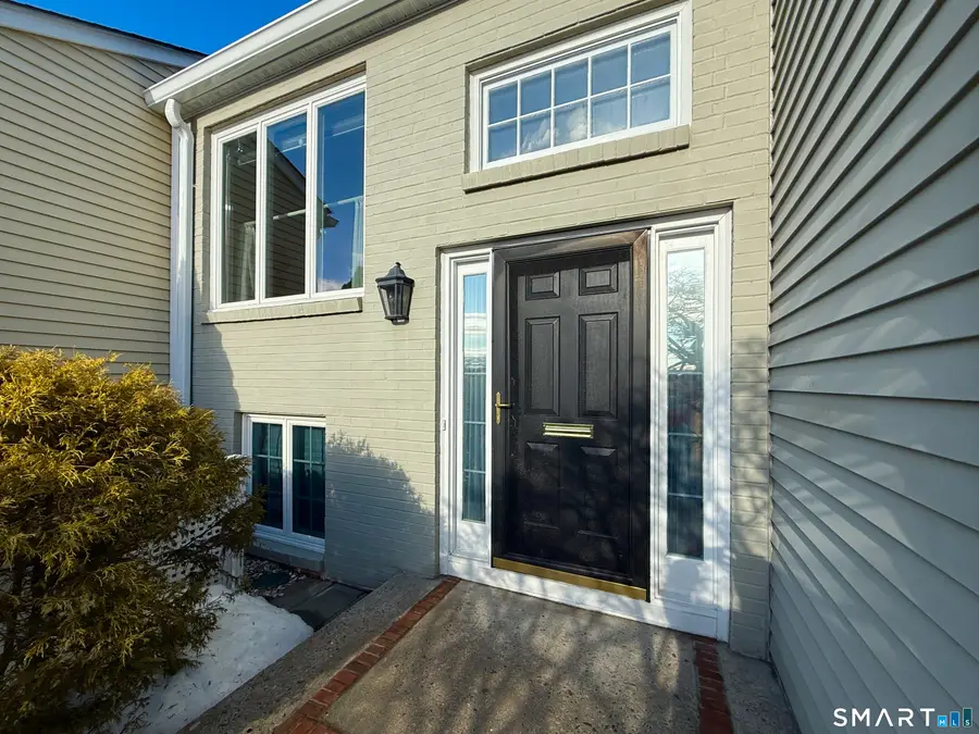 53 Bank Street, New Canaan, CT 06840 - #3