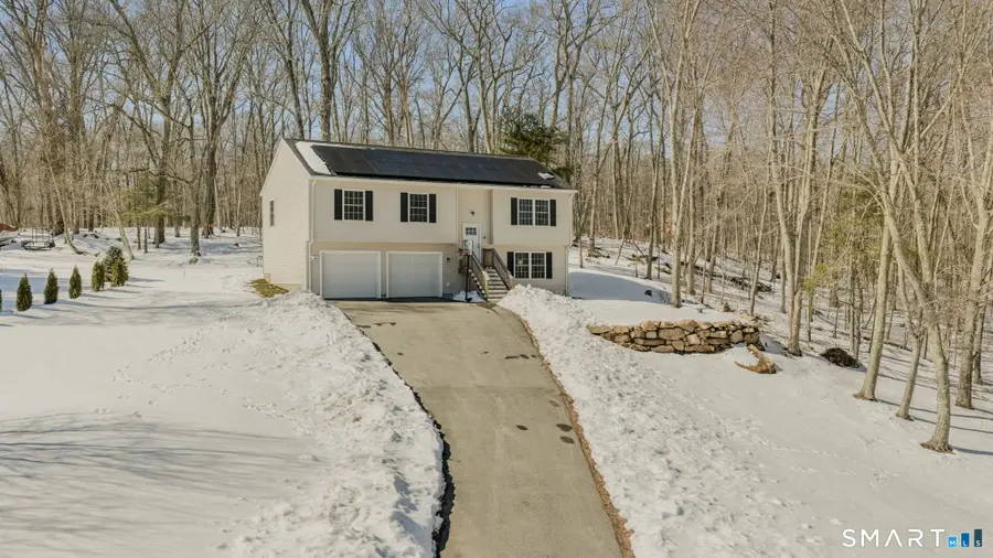 19 Moxley Road, Oxoboxo River, CT 06382 - #2