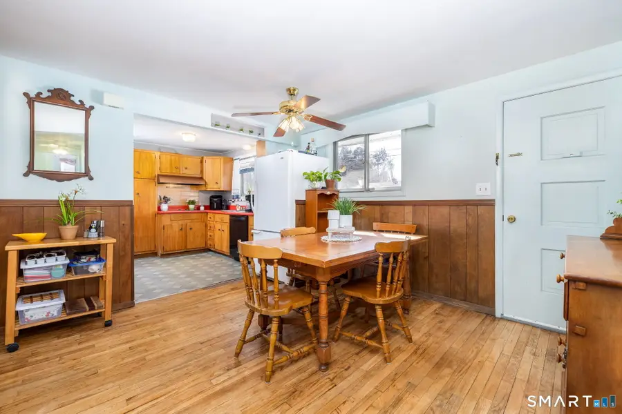 4 Lewis Street, Tariffville, CT 06081 - #2