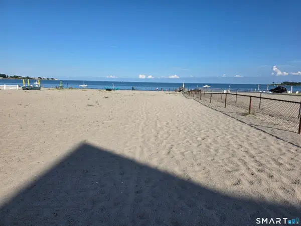 851 East Broadway, Milford, CT 06460