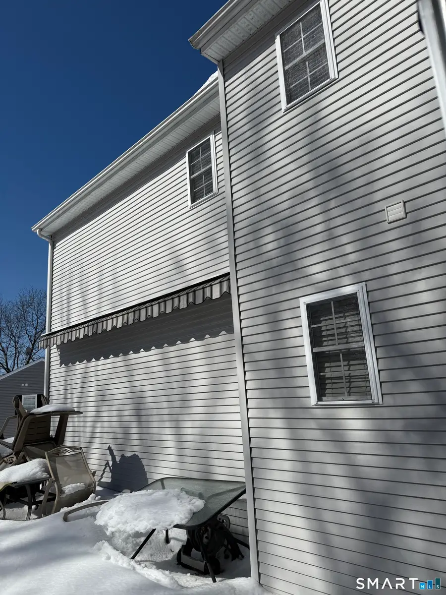 18 Olivia Lane, Naugatuck, CT 06770 - #2