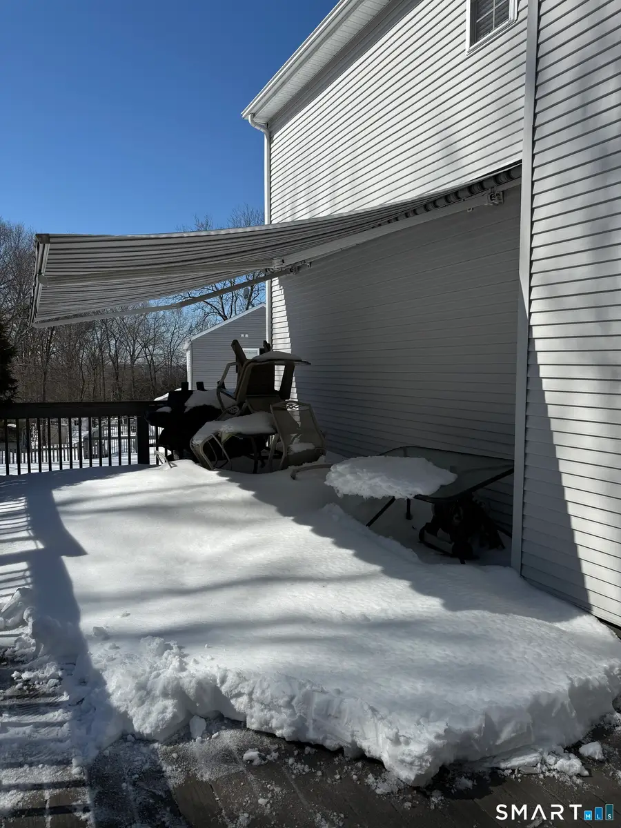 18 Olivia Lane, Naugatuck, CT 06770 - #3