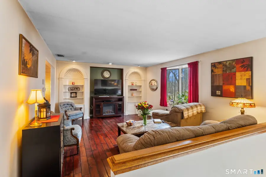 19 Perkins Drive, Wallingford, CT 06492 - #2