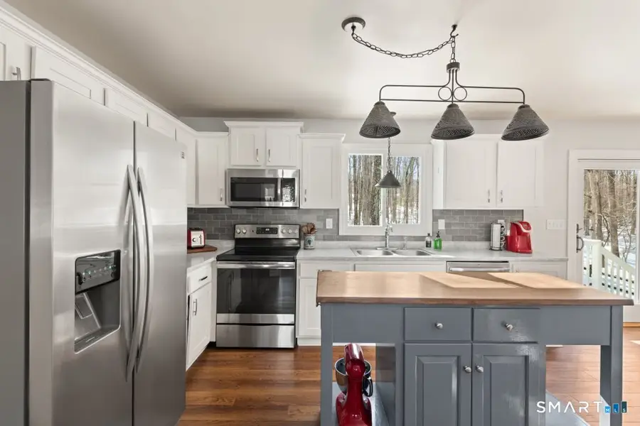 19 Brookwood Drive, Newtown, CT 06470 - #2