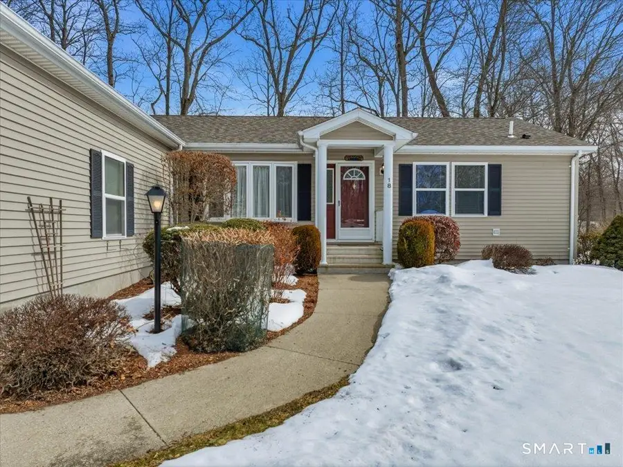 18 Hillcrest Drive, Oxoboxo River, CT 06382 - #2
