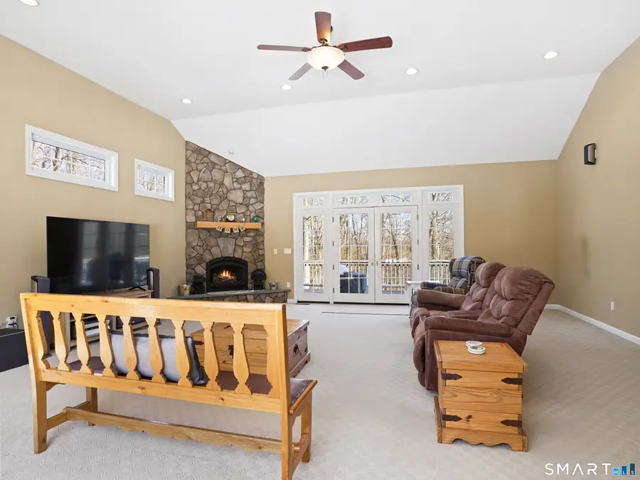 88 Kings Highway, Shelton, CT 06484 - #3