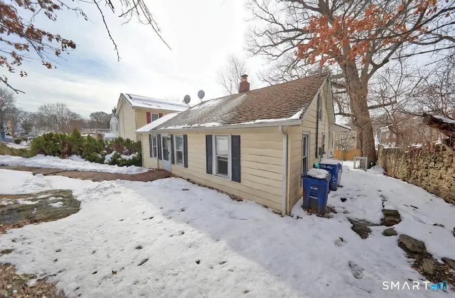 125 Robert Street, Bridgeport, CT 06606 - #2