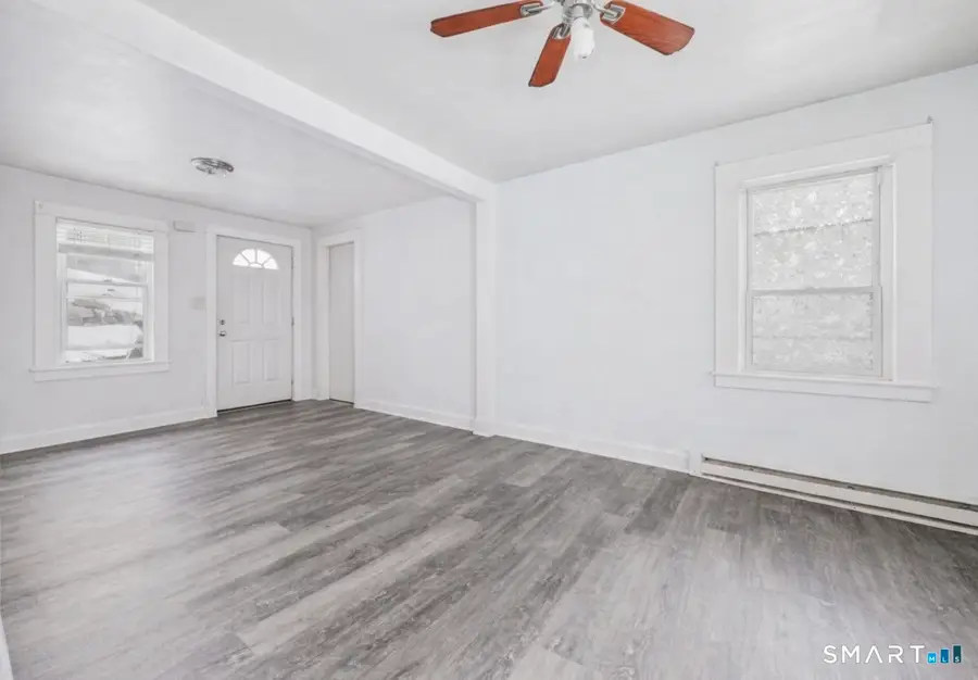 125 Robert Street, Bridgeport, CT 06606 - #3