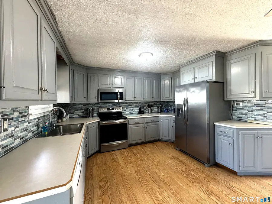 6 Evanoski Lane, Plymouth, CT 06782 - #3